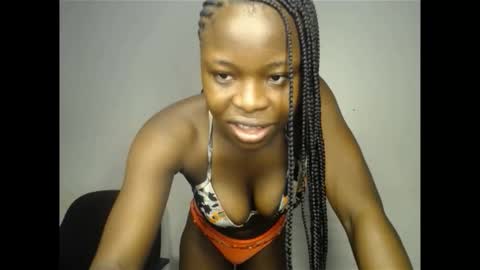 Snapshot of subirababy chatting on 01/14/26, 04:56 subira online show from 01/14/26, 04:56