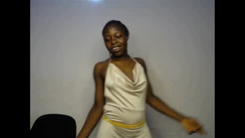 Snapshot of subirababy chatting on 04/18/26, 05:28 subira online show from 04/18/26, 05:28