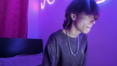 Snapshot of submissive_boyy_ chatting on 12/03/25, 09:57 nico online show from 12/03/25, 09:57