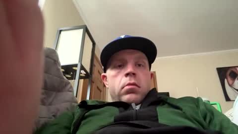 Snapshot of submissivebrett381 chatting on 04/18/26, 07:58 submissivebrett381 online show from 04/18/26, 07:58