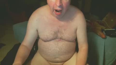 Snapshot of subrender chatting on 01/31/25, 08:33 subrender online show from 01/31/25, 08:33