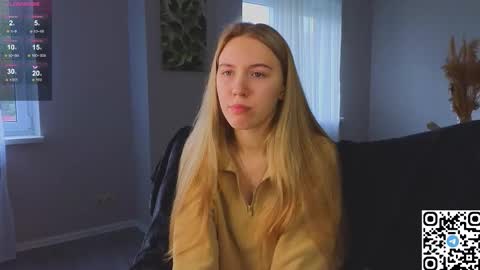 Snapshot of succubelle chatting on 10/08/25, 06:11 Eda online show from 10/08/25, 06:11