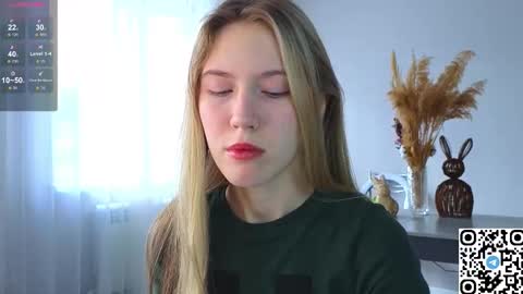 Snapshot of succubelle chatting on 10/24/25, 06:21 Eda online show from 10/24/25, 06:21