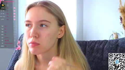 Snapshot of succubelle chatting on 10/26/25, 06:08 Eda online show from 10/26/25, 06:08