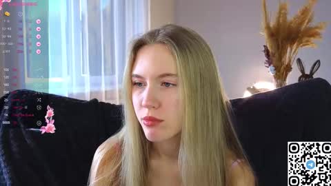 Snapshot of succubelle chatting on 10/28/25, 06:06 Eda online show from 10/28/25, 06:06