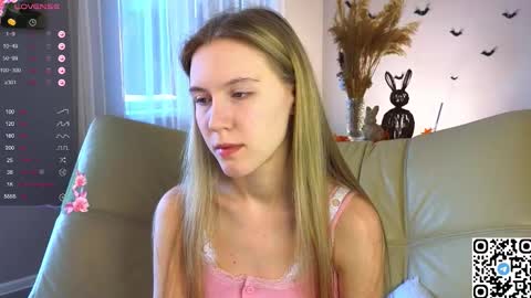 Snapshot of succubelle chatting on 11/01/25, 06:15 Eda online show from 11/01/25, 06:15