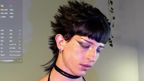 Angel  online show from 10/26/25, 05:24