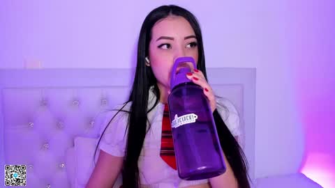 Snapshot of succubus_222 chatting on 01/25/25, 11:43  Succubus 222Add me to your favorites Instagram-Mariamsx 01  online show from 01/25/25, 11:43
