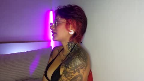 Snapshot of succubus_girl_ chatting on 07/03/26, 05:25 Alexy online show from 07/03/26, 05:25