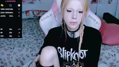 succubus_leslie online show from 06/14/26, 06:10