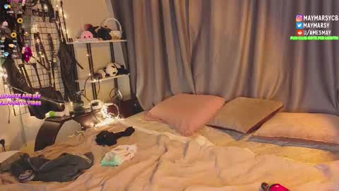 Snapshot of succubus_room chatting on 03/10/26, 12:04 May online show from 03/10/26, 12:04