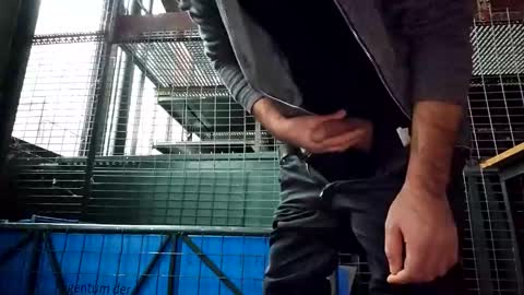 sucherealetreffen online show from 01/17/25, 03:43