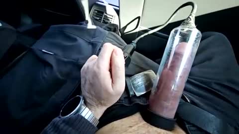 sucherealetreffen online show from 02/18/25, 11:33