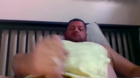 Snapshot of suckurclit40 chatting on 09/22/25, 10:01 suckurclit40 online show from 09/22/25, 10:01