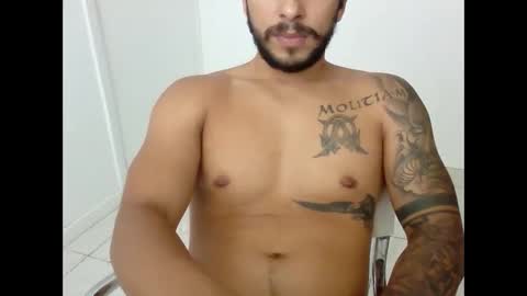 Snapshot of suetsemsay chatting on 01/24/25, 08:11 suetsemsay online show from 01/24/25, 08:11