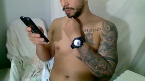 Snapshot of suetsemsay chatting on 11/04/25, 04:00 suetsemsay online show from 11/04/25, 04:00