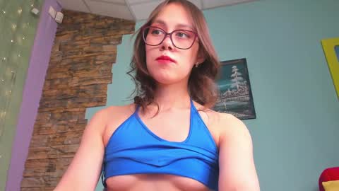 sugar blond online show from 02/09/25, 04:57