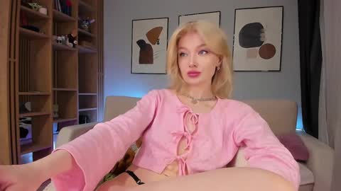 sugar_club online show from 12/01/24, 07:14