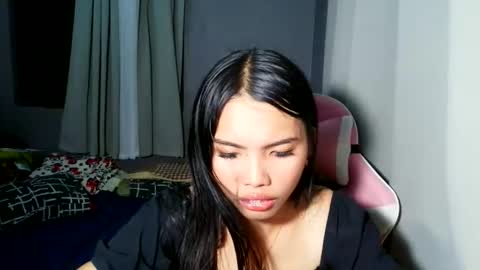 Snapshot of sugar_holly96 chatting on 06/07/26, 04:44 sugar_holly96 online show from 06/07/26, 04:44