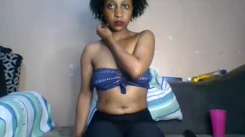 Snapshot of sugar_lace chatting on 04/30/26, 04:13 sugar online show from 04/30/26, 04:13