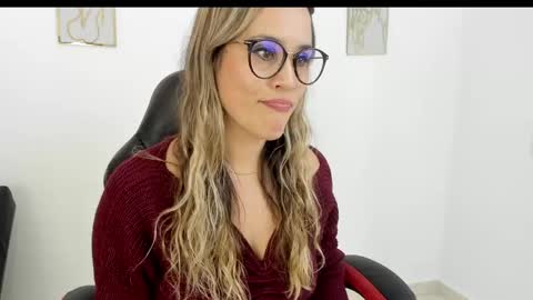 Snapshot of sugar_milff chatting on 01/28/25, 05:24 sugar_milff online show from 01/28/25, 05:24