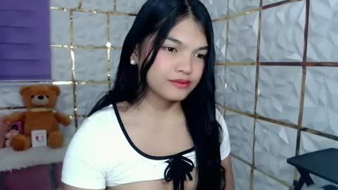 Snapshot of sugar_n_spicex chatting on 05/23/26, 06:40 trisha online show from 05/23/26, 06:40
