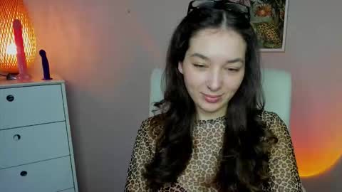 Megan online show from 12/17/25, 07:47