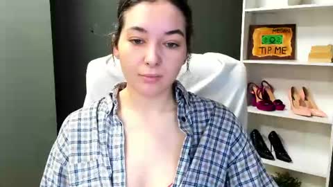 Snapshot of sugar_xmegan chatting on 07/07/26, 08:40 Megan online show from 07/07/26, 08:40