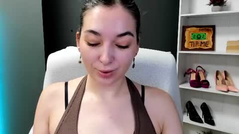 Snapshot of sugar_xmegan chatting on 07/17/26, 06:42 Megan online show from 07/17/26, 06:42