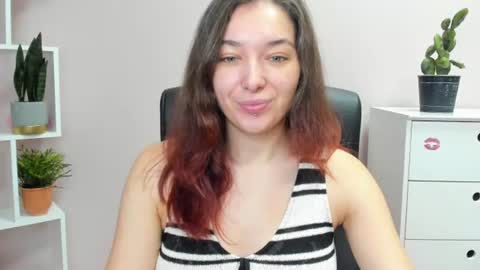 Snapshot of sugar_xmegan chatting on 08/01/26, 07:18 Megan online show from 08/01/26, 07:18