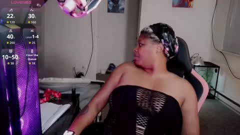 Snapshot of sugarbearlove87 chatting on 09/29/25, 02:38 lexi love online show from 09/29/25, 02:38