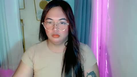 Snapshot of sugarbelle_ chatting on 05/11/26, 01:28 belle online show from 05/11/26, 01:28