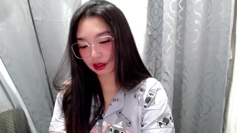 Sugar online show from 09/09/25, 06:40