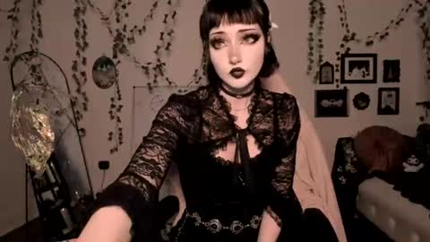 Ella online show from 07/19/26, 02:59