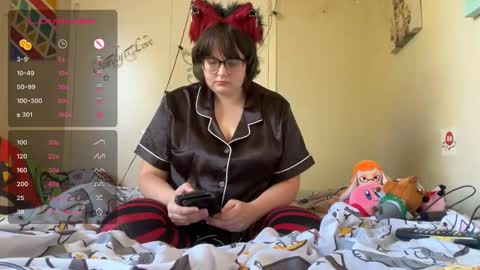 Snapshot of sugarstock chatting on 09/18/25, 08:44 SugarStock online show from 09/18/25, 08:44