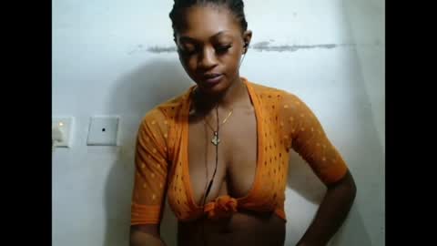 Snapshot of sugarxpussy chatting on 05/23/26, 02:32 sugarxpussy online show from 05/23/26, 02:32