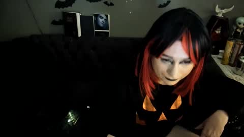Snapshot of sugary_sweet chatting on 10/12/25, 04:33 Sugary online show from 10/12/25, 04:33