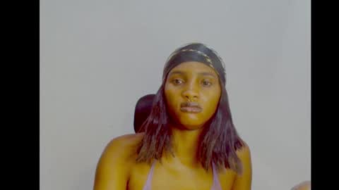 Ivy online show from 10/07/25, 07:00