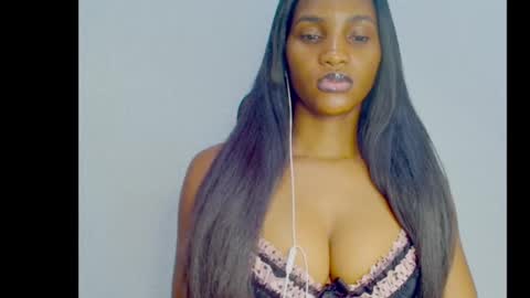 Ivy online show from 11/22/25, 07:02