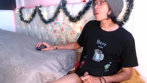 suggabrown_ online show from 01/01/25, 05:00