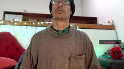 Snapshot of suggabrown_ chatting on 03/18/26, 05:49 suggabrown_ online show from 03/18/26, 05:49