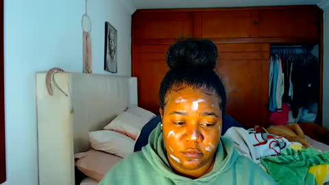 Cami   Back in 2 hours online show from 10/12/25, 05:06