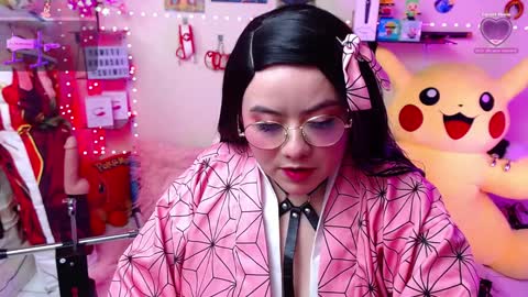 Snapshot of suimi_2 chatting on 01/05/25, 08:10 Suimi online show from 01/05/25, 08:10