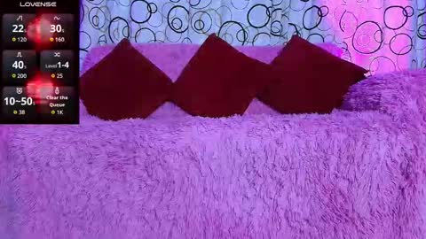 Snapshot of sukifuyu__ chatting on 09/23/25, 02:20 online show from 09/23/25, 02:20