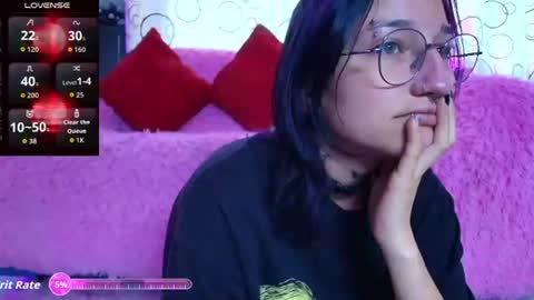 Snapshot of sukifuyu__ chatting on 07/27/26, 04:47 online show from 07/27/26, 04:47
