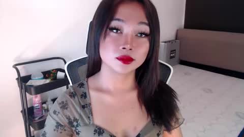 Snapshot of sultry_cyramore chatting on 10/03/25, 05:37 sultry cyramore online show from 10/03/25, 05:37