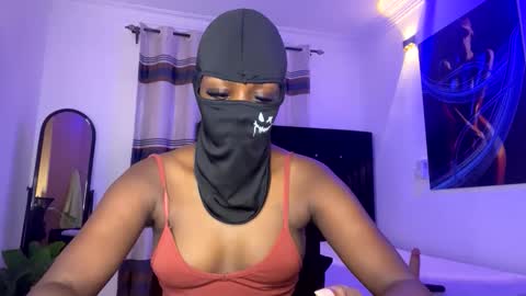 maskedtemptress online show from 11/25/25, 06:19