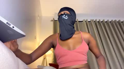 maskedtemptress online show from 03/29/26, 05:35