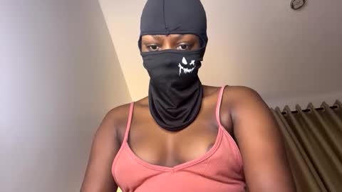 maskedtemptress online show from 03/30/26, 08:26