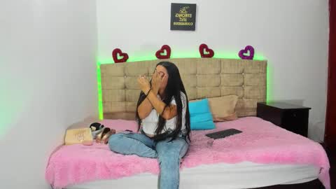 summer_girls01 online show from 10/11/25, 01:49